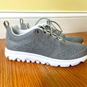 Propet Silver Travel Active shoes